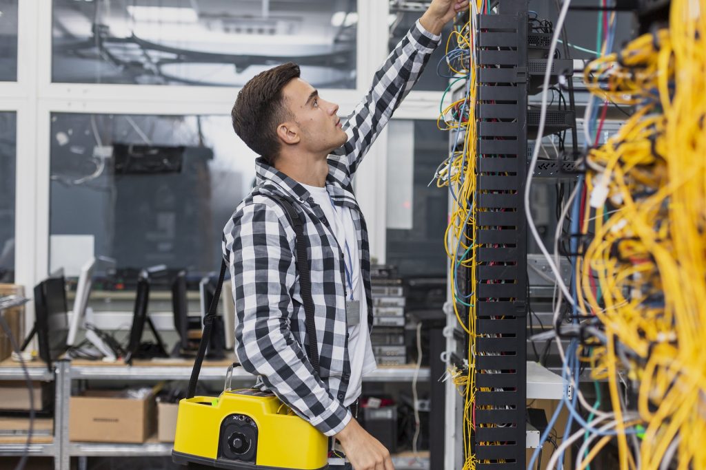 End to End Data Centre Migration Case Study 1 Data Centre Migration Case Study